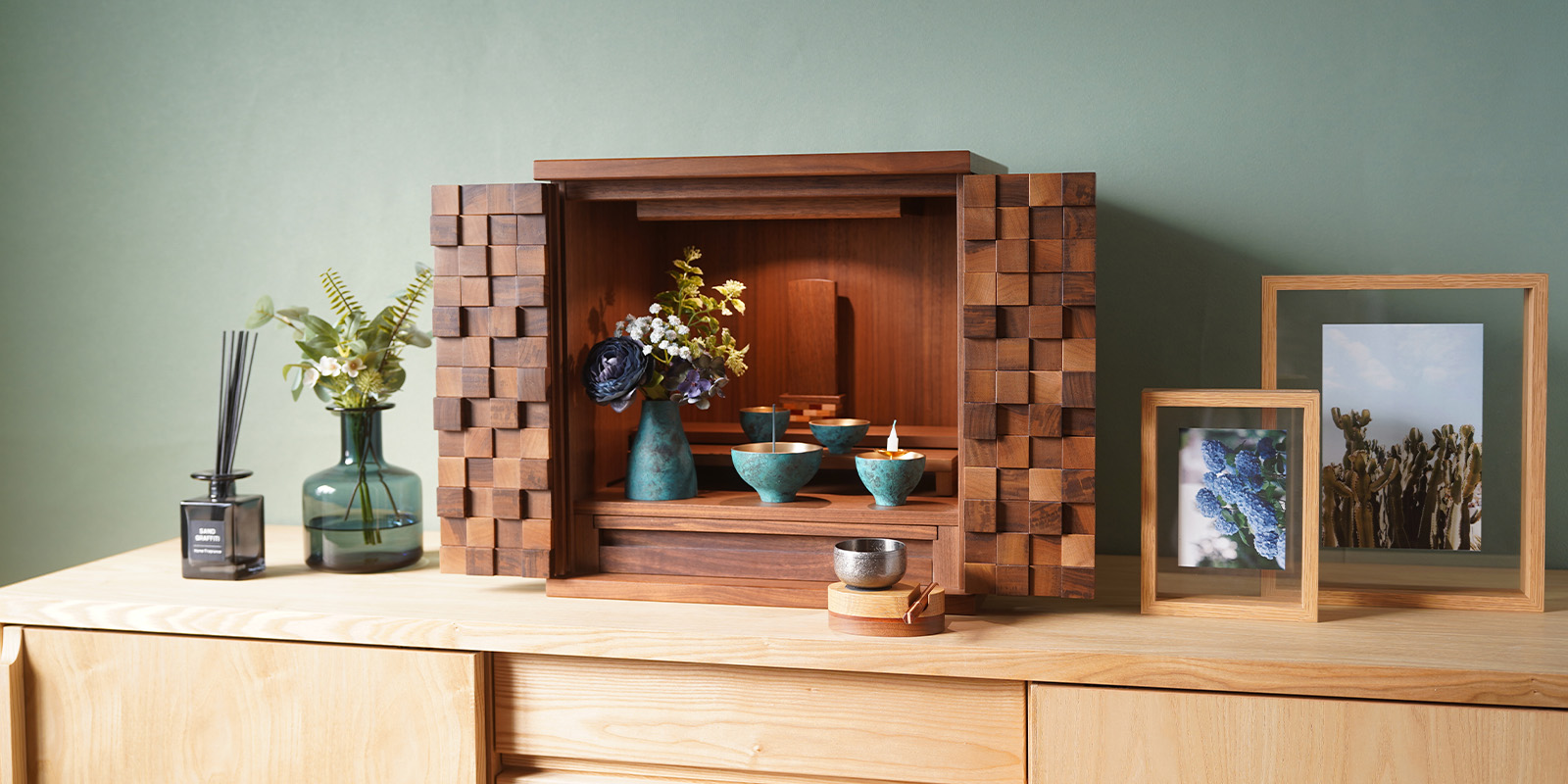 現代仏壇 祈りを支える匠たち