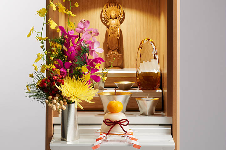 鏡餅の由来と仏壇の飾り方 仏壇 仏具の飾り方 コラム一覧 仏壇のあるリビング 現代的でモダンな祈りのインテリア 八木研