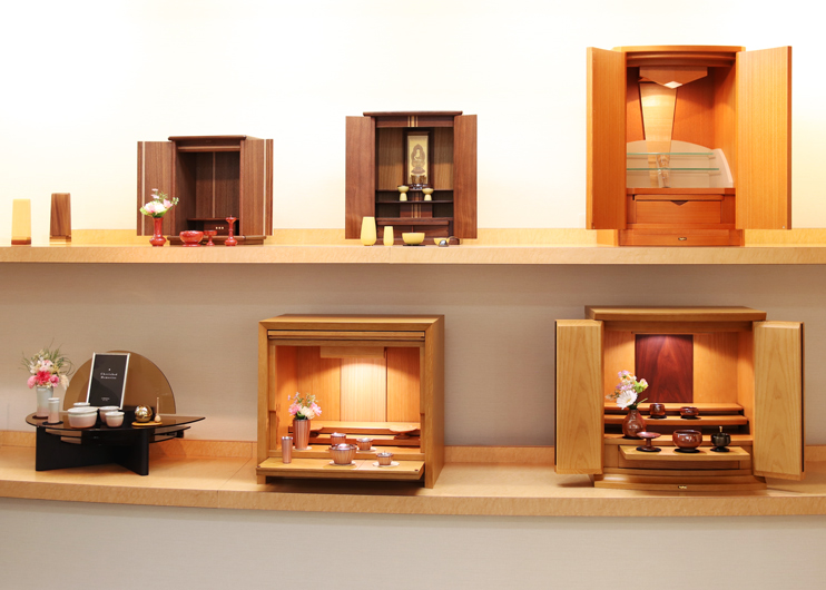 ギャラリーメモリア静岡の小さい仏壇の展示コーナー