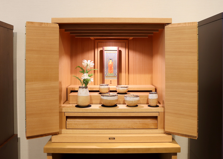 ギャラリーメモリア高松店の小さい仏壇